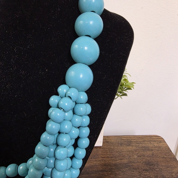 ♡BUNDLE♡ Multi-Strand Wood and Cross Necklaces - Picture 7 of 7